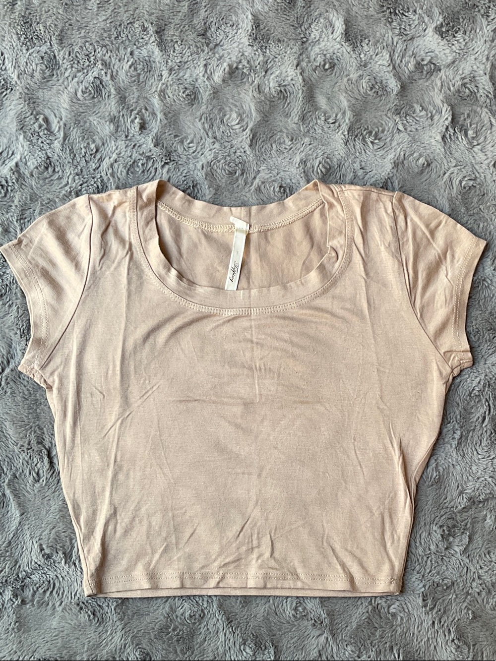 Women’s Cropped Short Sleeve Top in Light Blush